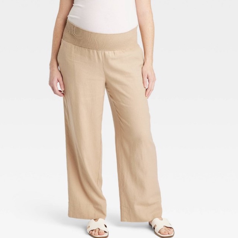 Smocked Waist Wide Leg Maternity Pants
Isabel Maternity by Ingrid & Isabel taupe